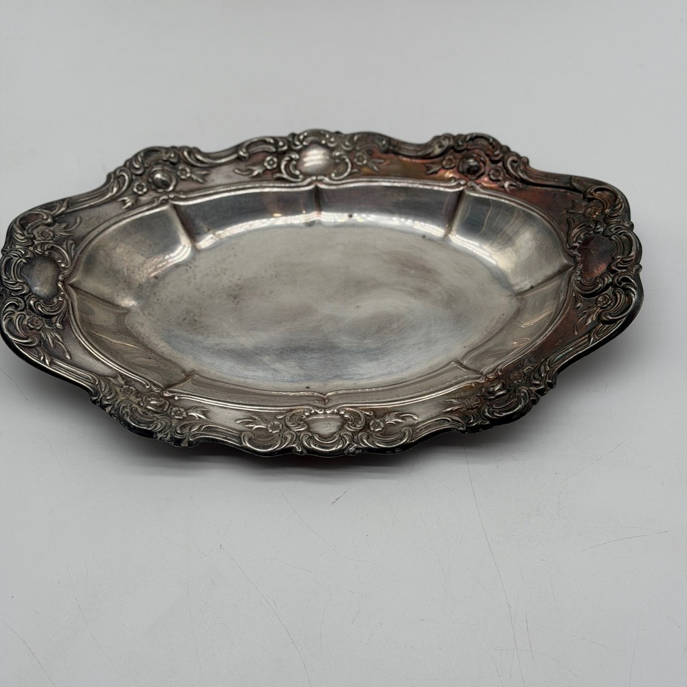 Vintage Silver Plate Oval Scalloped Serving Tray Floral Repousse Ornate Edge